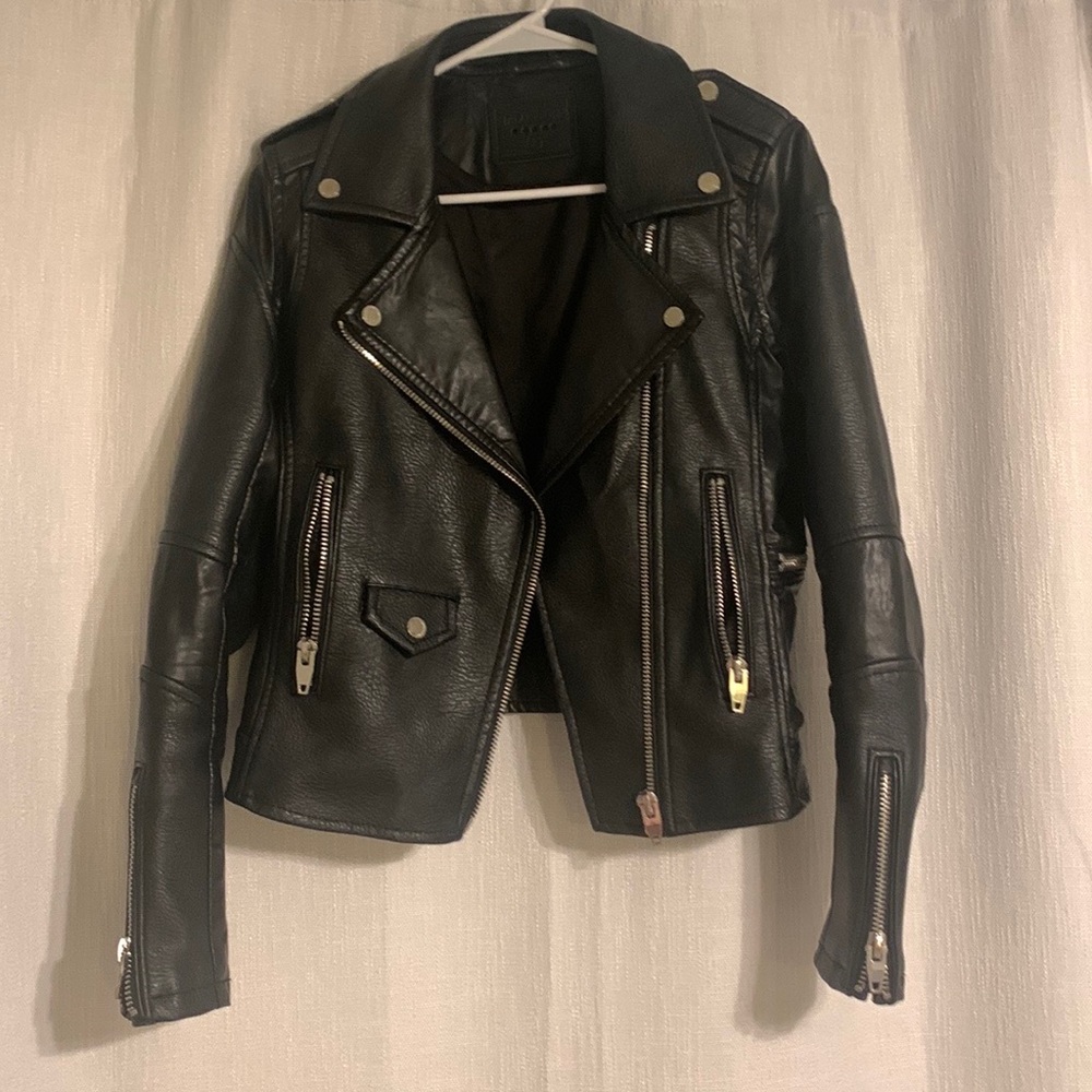 BLANK NYC -faux leather jacket